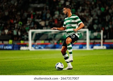 体操世界杯：张可欣头名晋级高低杠决赛 “丘妈”晋级跳马决赛